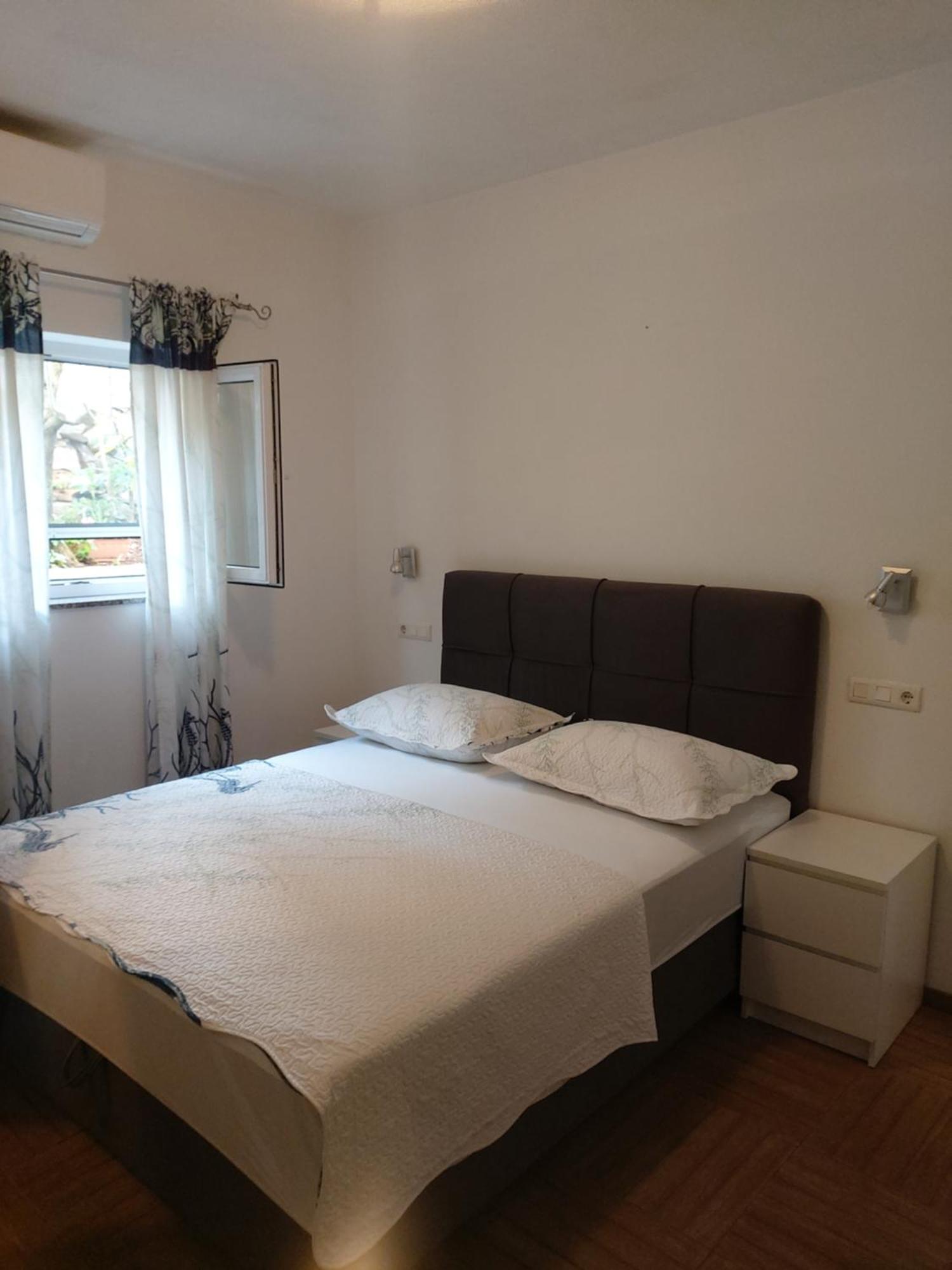 Apartment Franic Sućuraj الغرفة الصورة