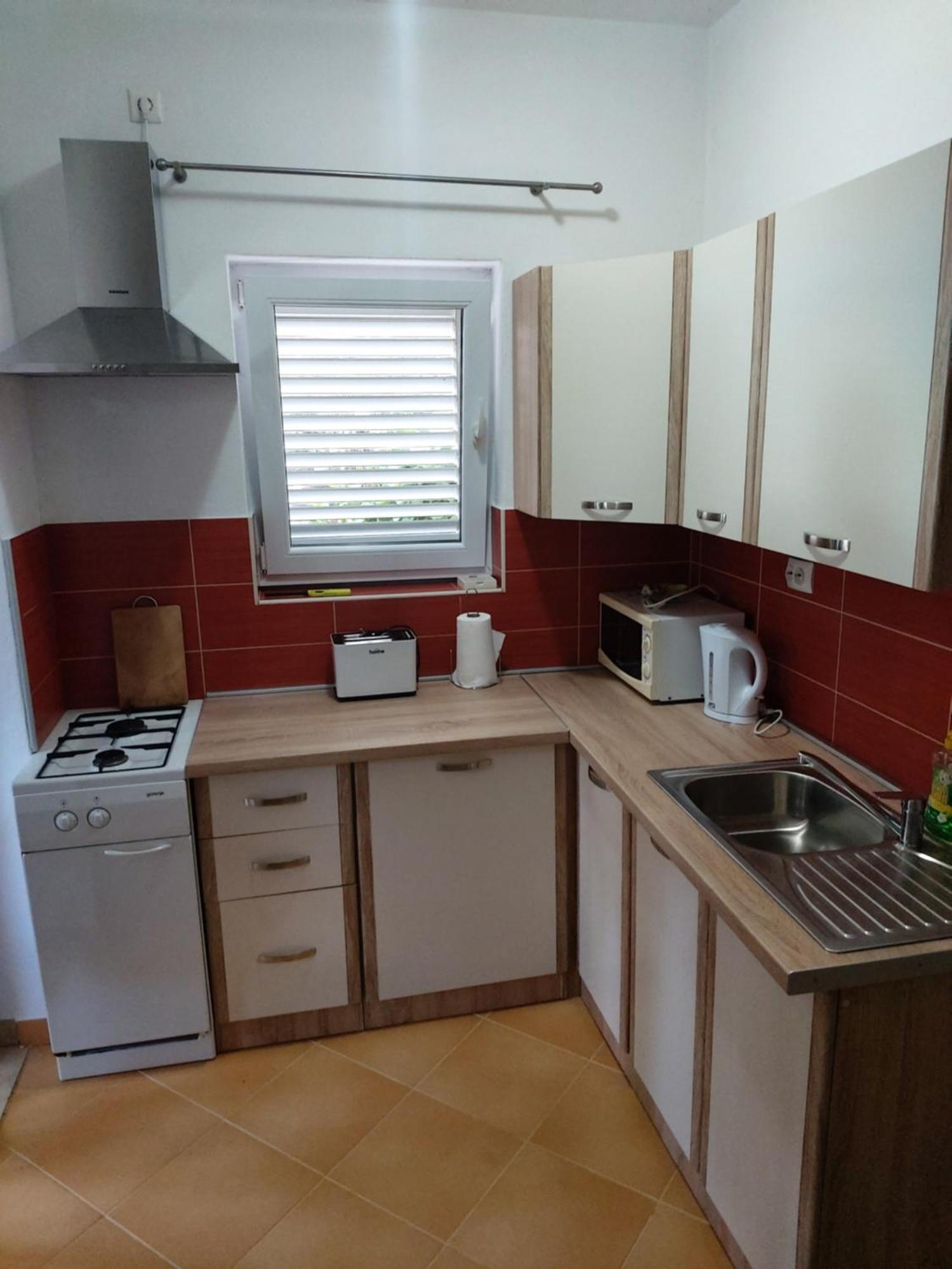 Apartment Franic Sućuraj الغرفة الصورة